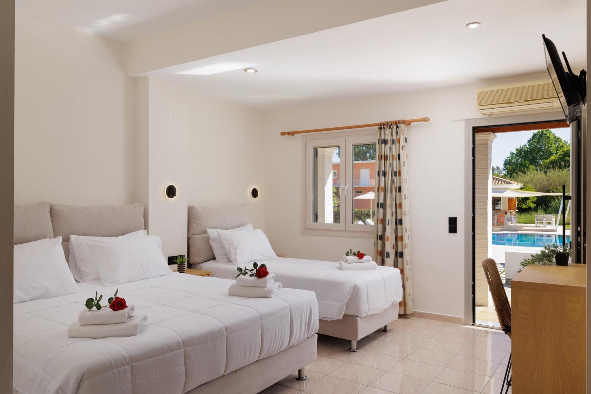 Santos & Apartment Dassia (Corfu)